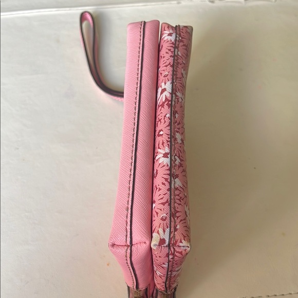 #Michael Kors Pink Floral Wristlet - Picture 7 of 11